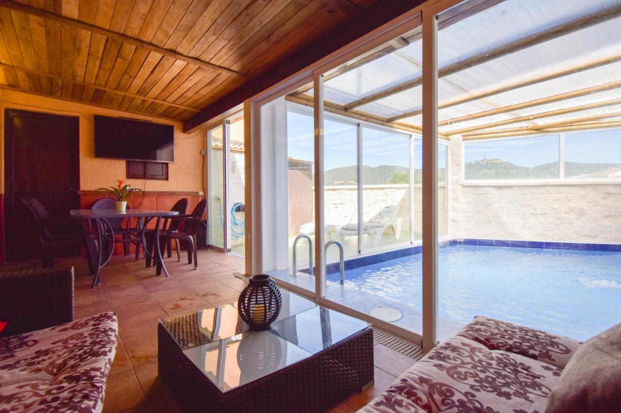 Villa Elisabeth Con Piscina Climatizada Chimenea Y Terraza Arriate Luaran gambar